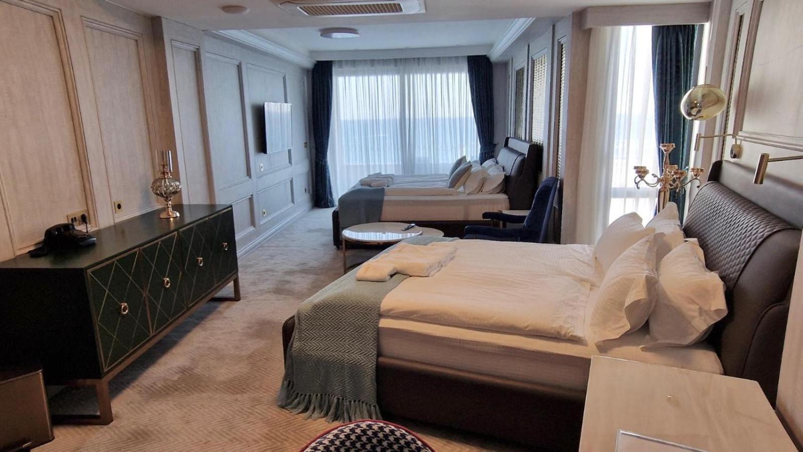 אולסינץ' Hotel Maris מראה חיצוני תמונה