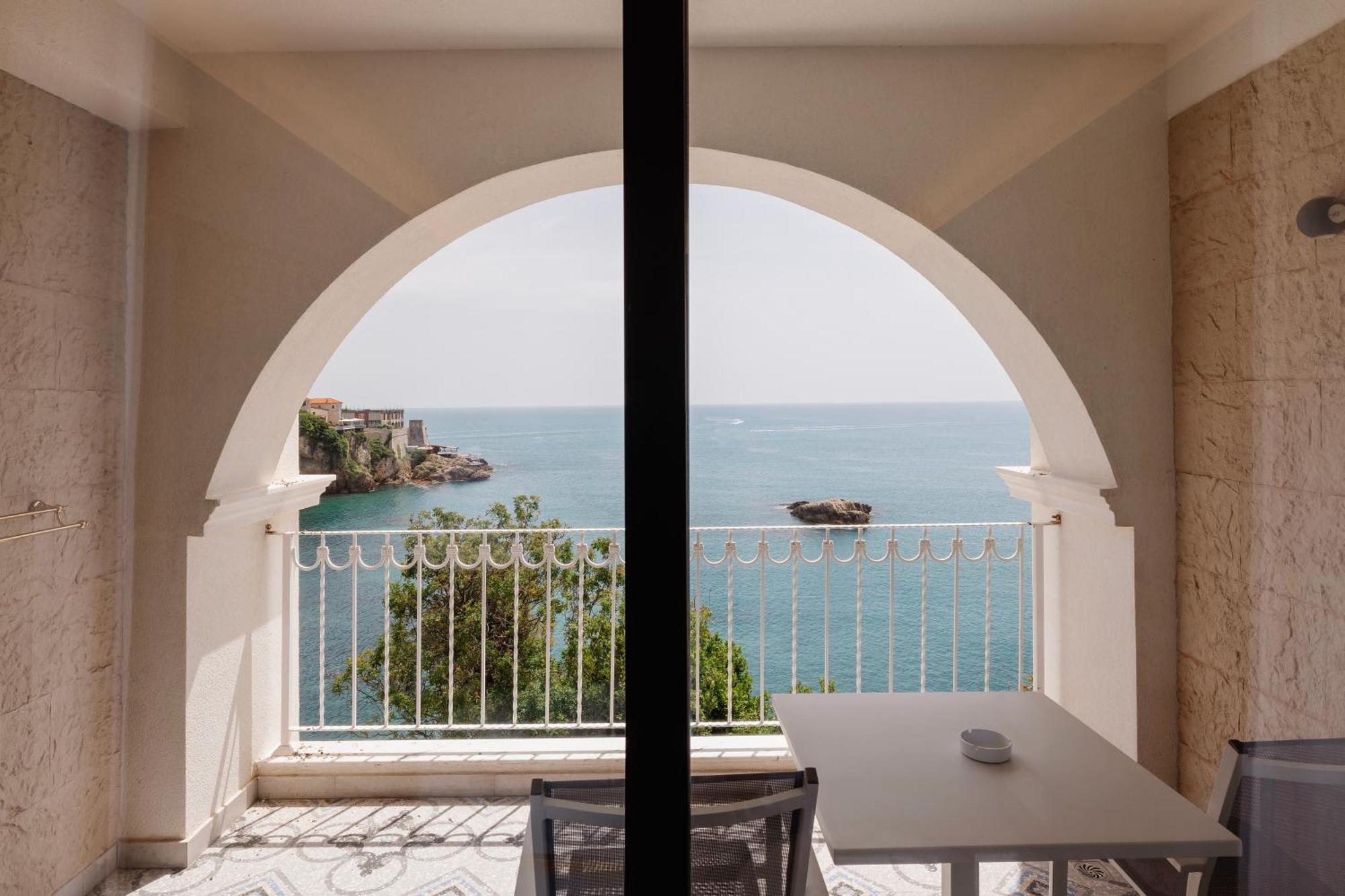 אולסינץ' Hotel Maris מראה חיצוני תמונה