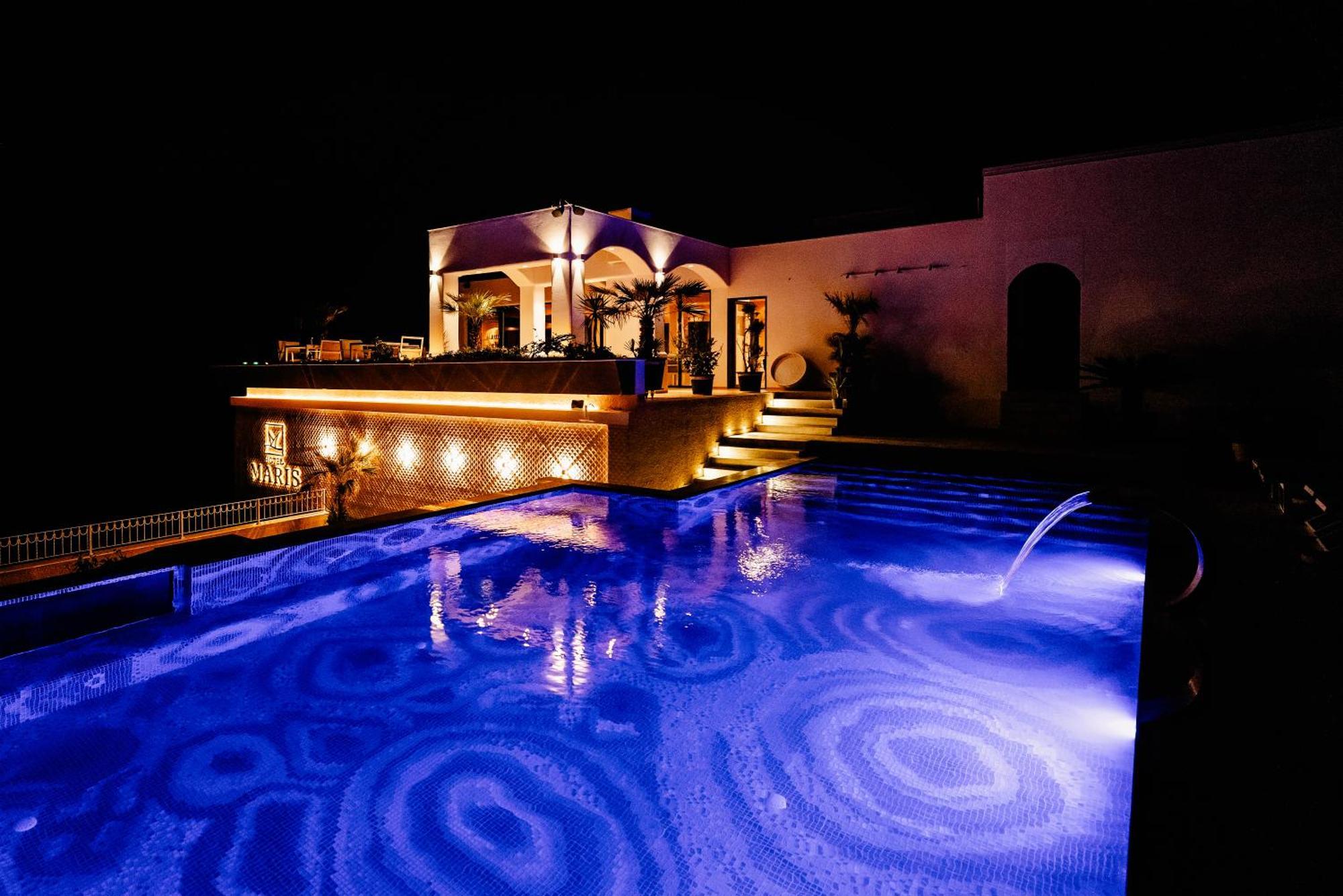 אולסינץ' Hotel Maris מראה חיצוני תמונה
